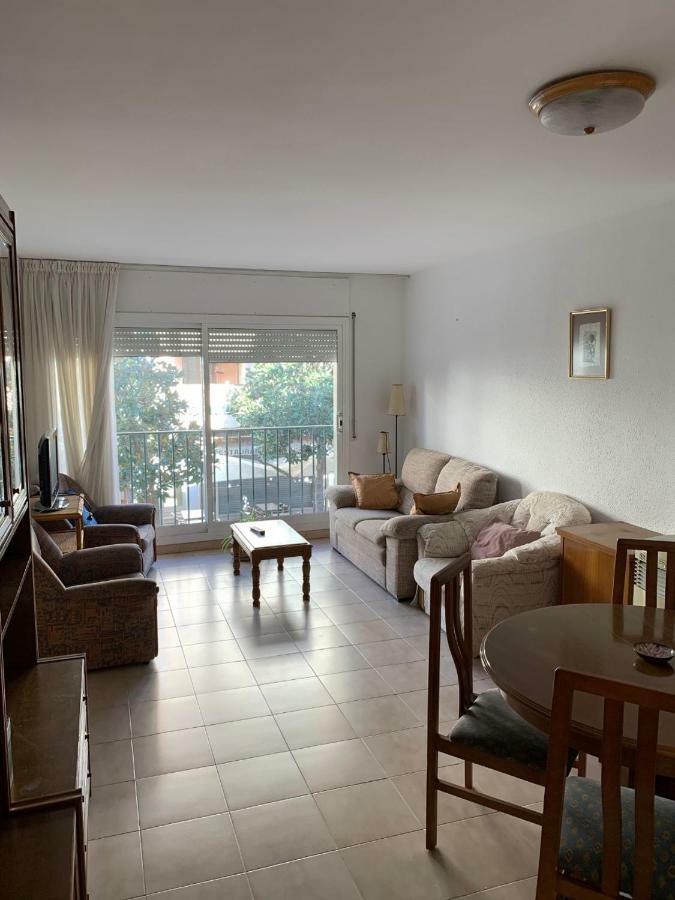 شقة Apartamento Cambrilsfornia المظهر الخارجي الصورة