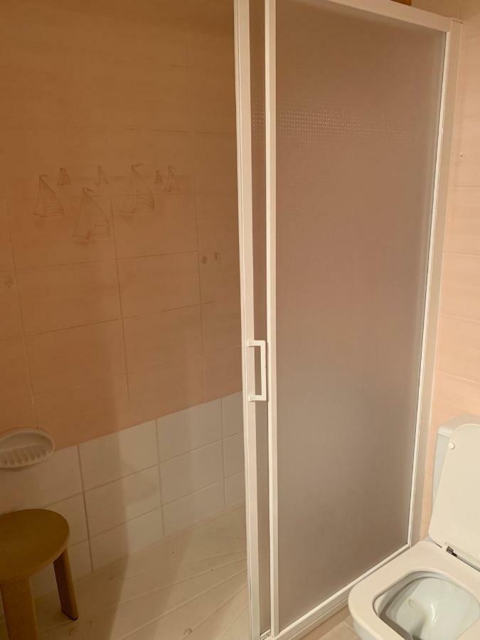 شقة Apartamento Cambrilsfornia المظهر الخارجي الصورة