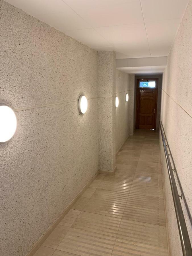شقة Apartamento Cambrilsfornia المظهر الخارجي الصورة