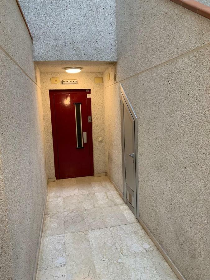شقة Apartamento Cambrilsfornia المظهر الخارجي الصورة